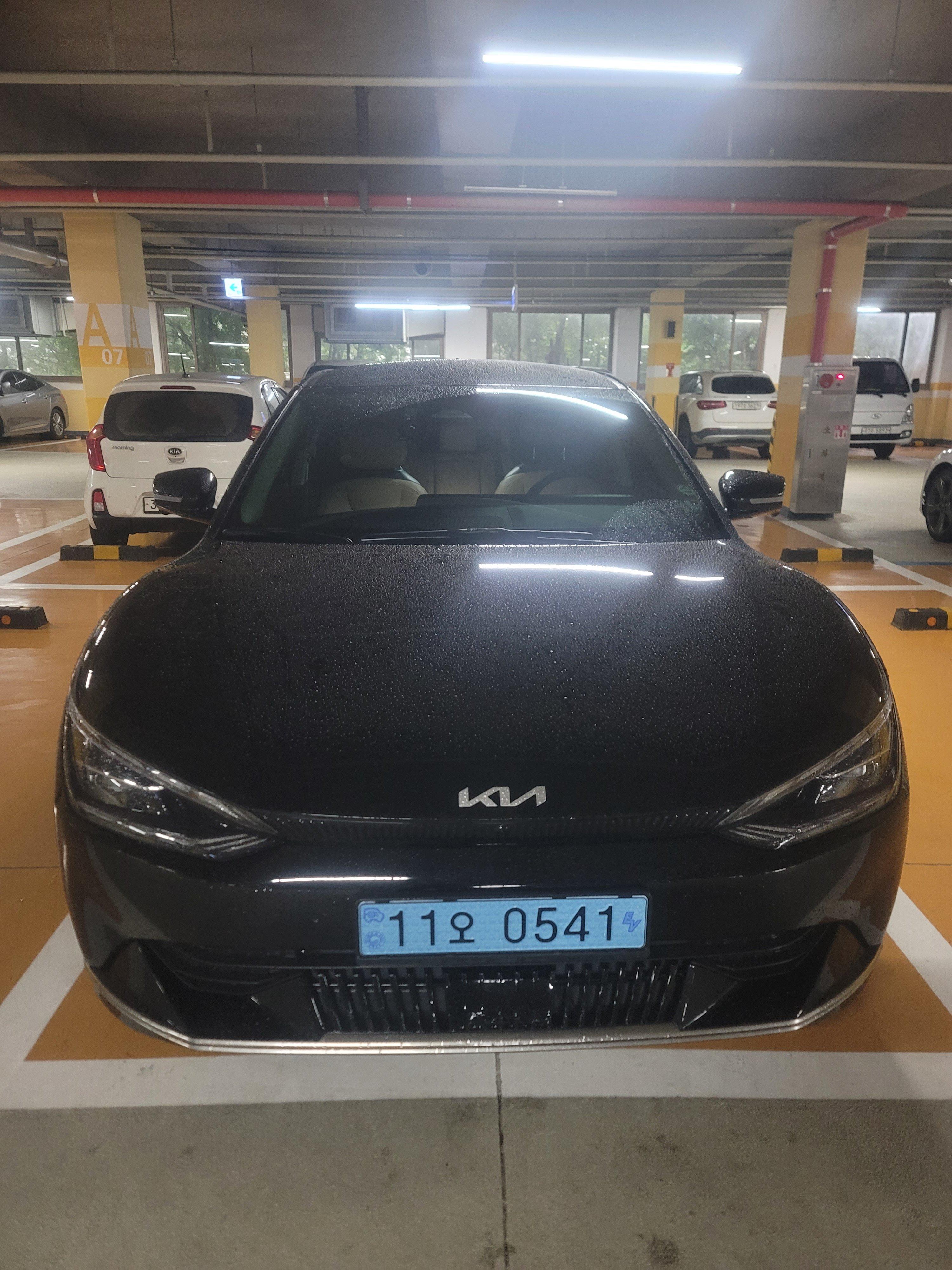 기아 EV6 출고후기 전면 사진