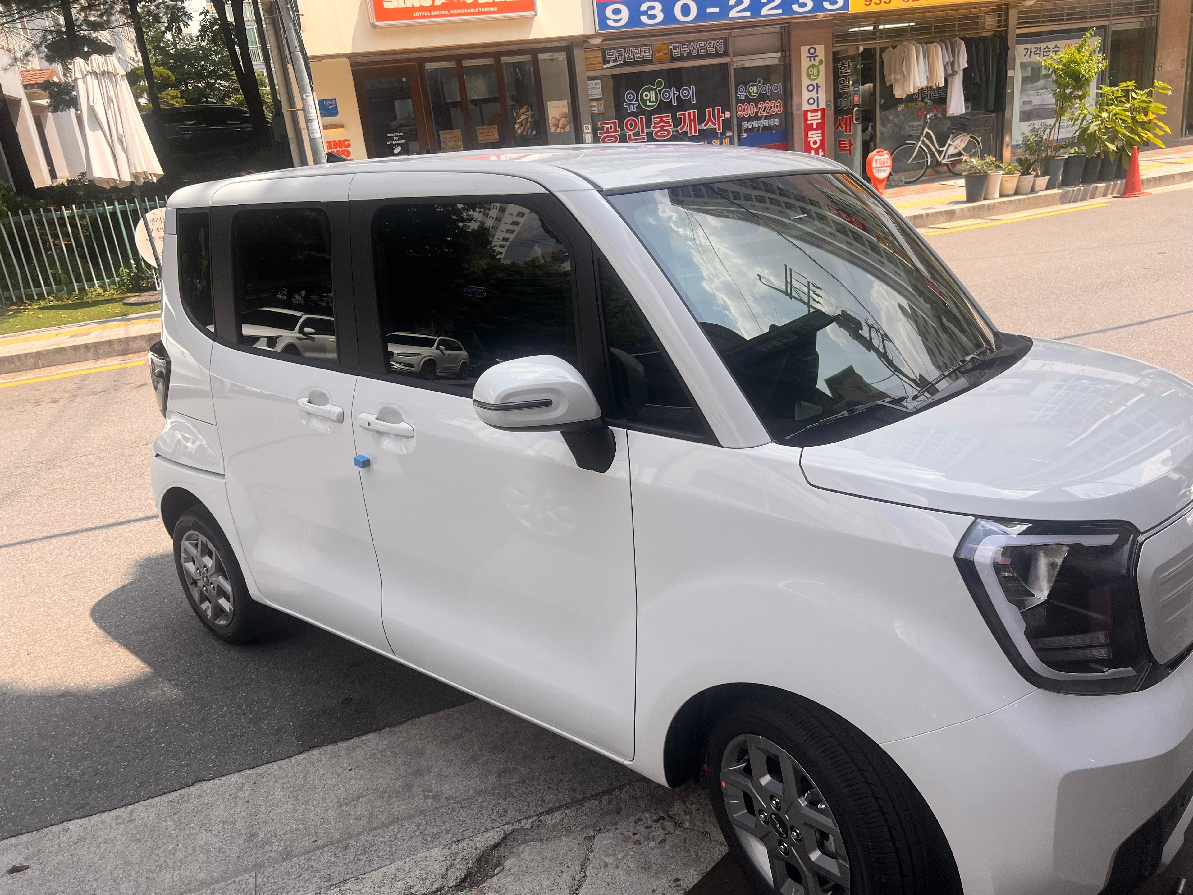 기아 레이 출고후기 옆면 사진