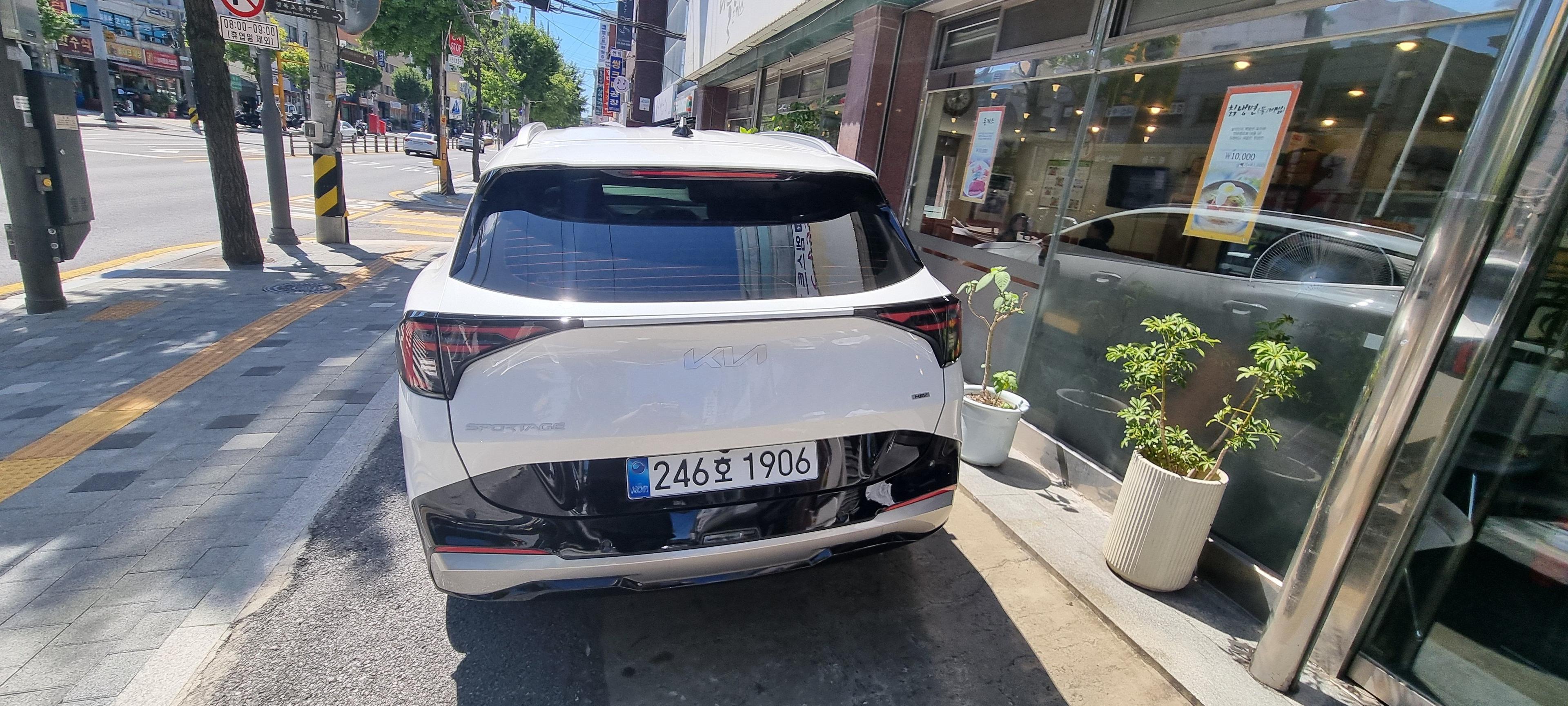 기아 스포티지 출고후기 후면 사진